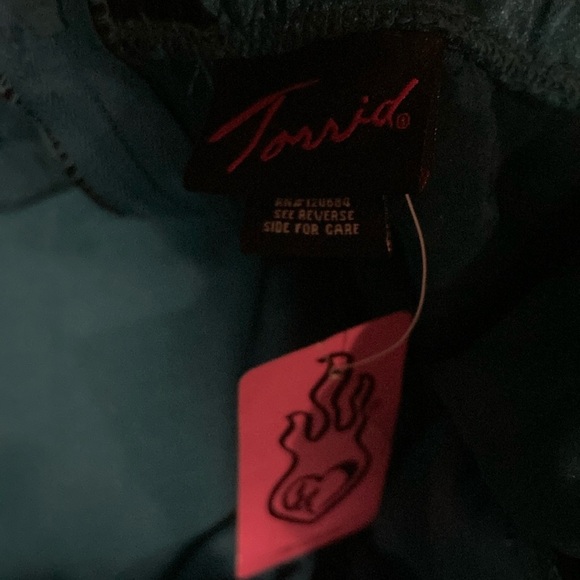 NWT Torrid Sleeveless Rose-Patterned Bow Dress ~ Size 16 ~ Peacock Blue, Black - Picture 7 of 8